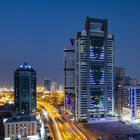 Four Points By Sheraton Şarja Dış mekan fotoğraf